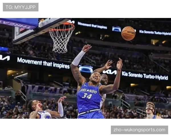 贝恩关键时刻得分能力 魔术险胜快船个人表现突出